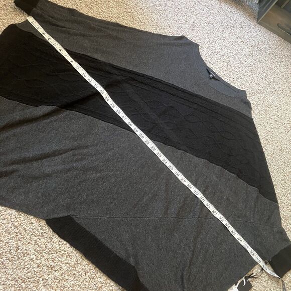 NWT Simply Vera Wang Womens Poncho Sweater Plus Size 3X Gray Black Lace MSRP $68 - Picture 8 of 9